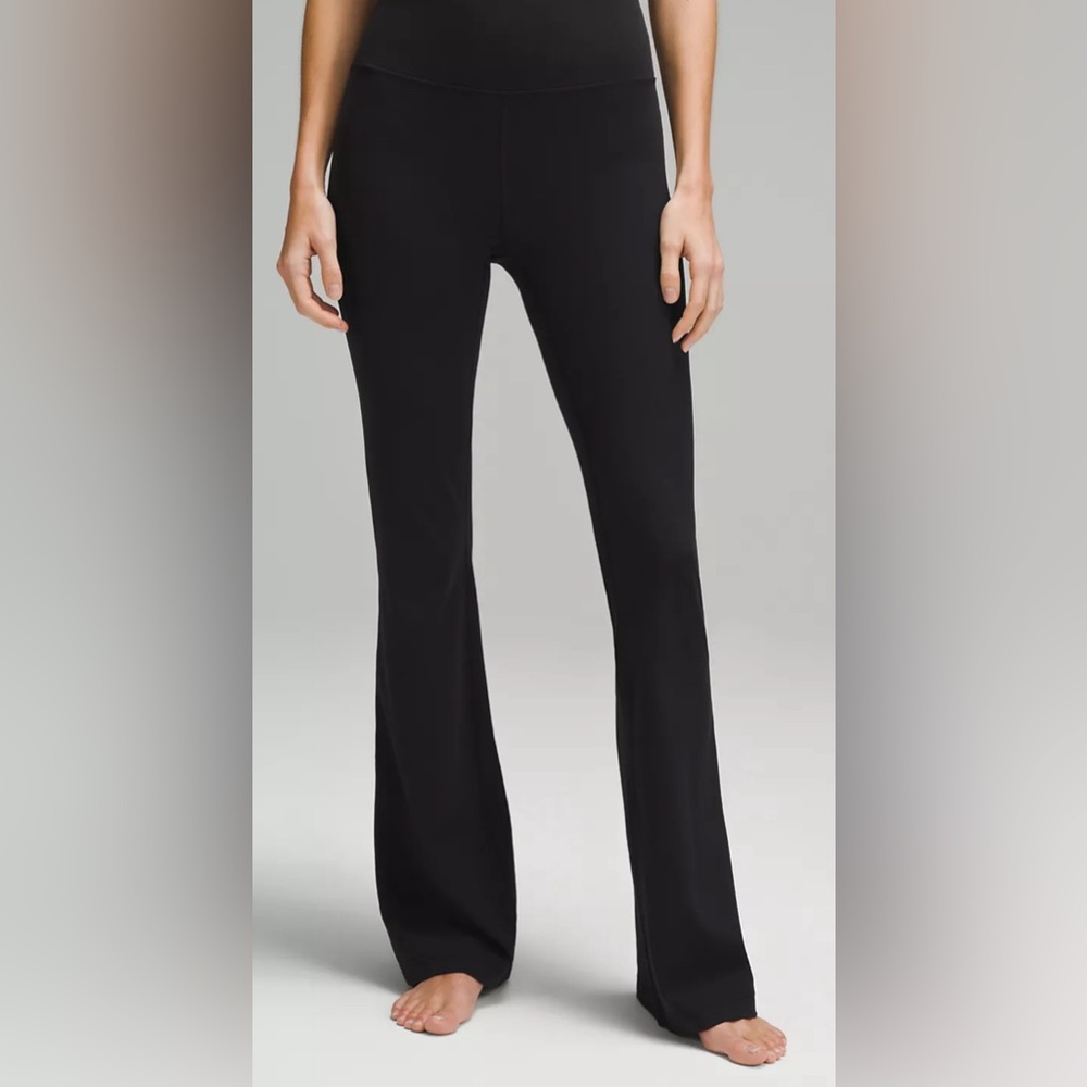 Groove Super-High-Rise Nulu Flared Pant